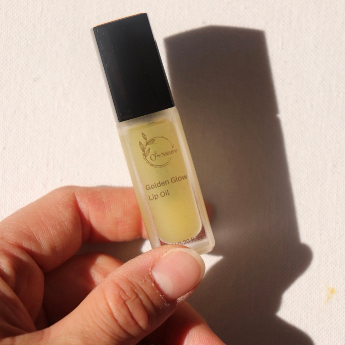 Golden Lip Oil - Natural shine